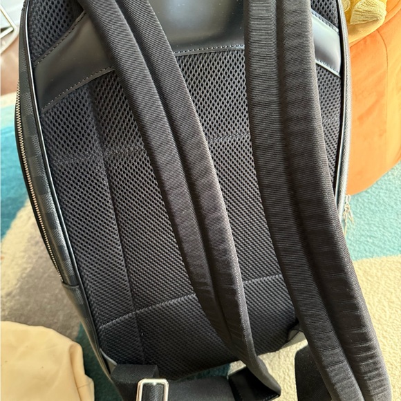 Louis Vuitton Michael Backpack Damier Graphite - Picture 6 of 9